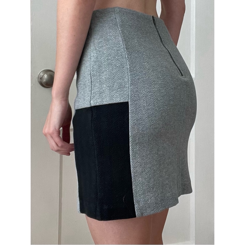 Mo:vint Herringbone Skirt